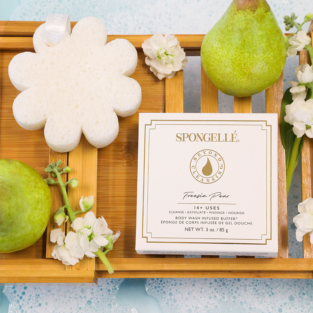 Freesia Pear | Vegan-Friendly Boxed Flower from KADOU Boutique