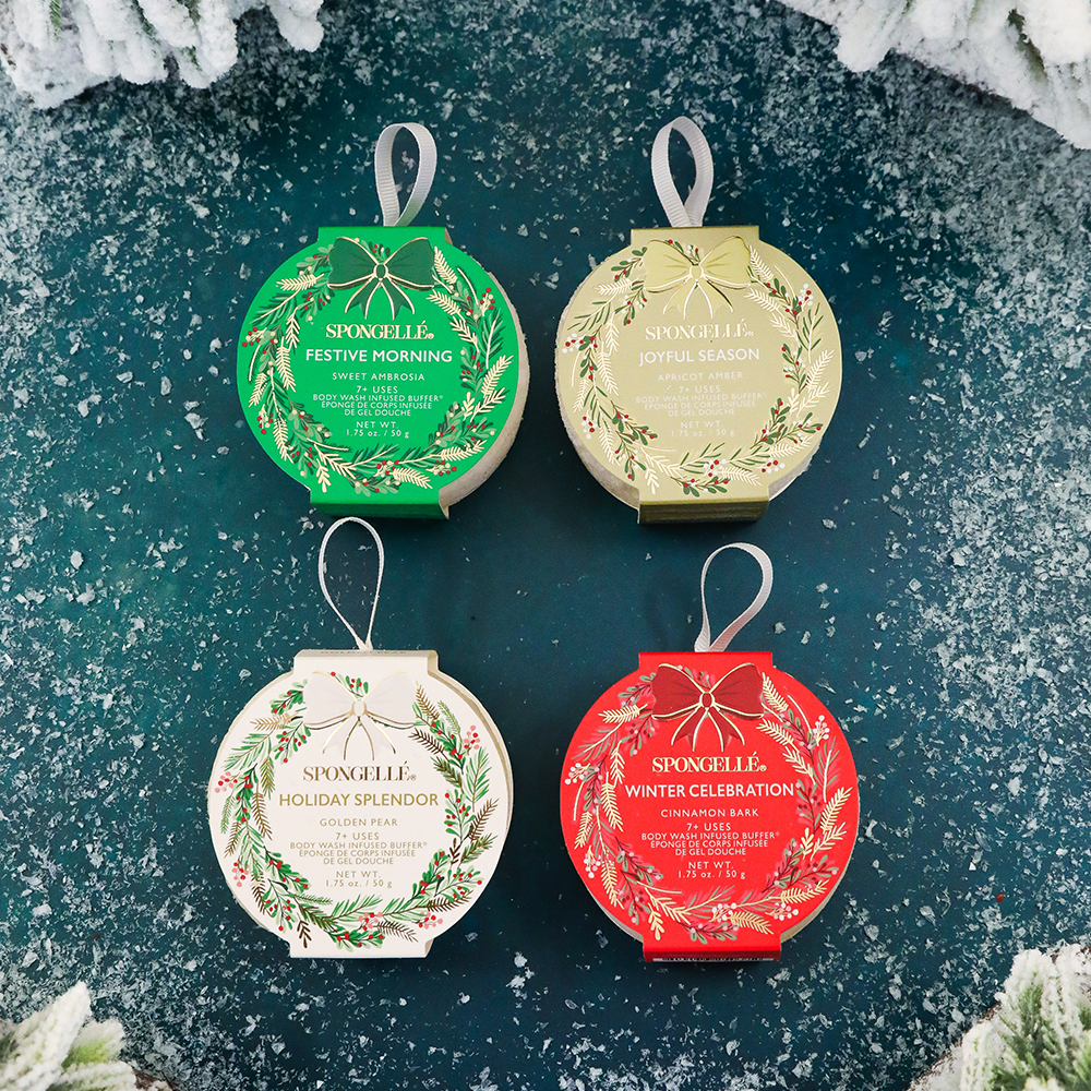 Holiday Wreath Assorted Pack from KADOU Boutique