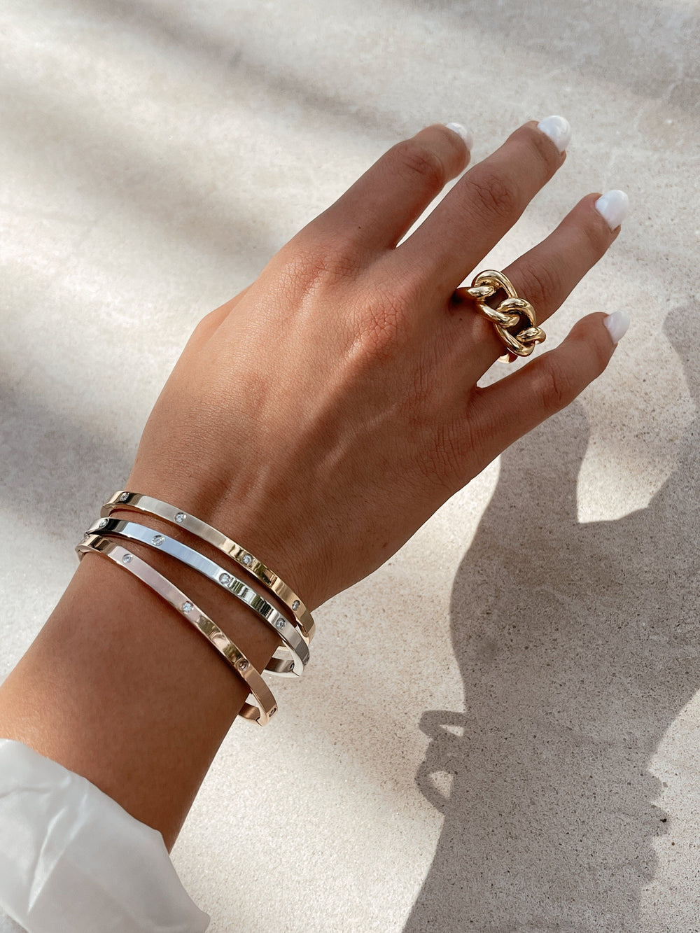 Mira Chain Ring from KADOU Boutique
