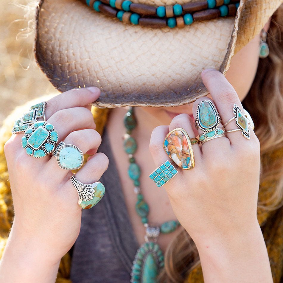 Orange Spiny Oyster and Blue Turquoise Matrix Abstract Golden Ring from KADOU Boutique