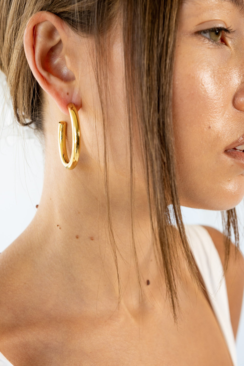 Rina Hoop from KADOU Boutique