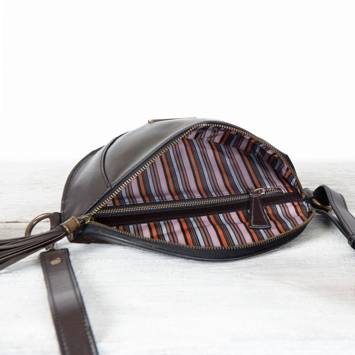 Sonoma Sling Bag in Deep Brown