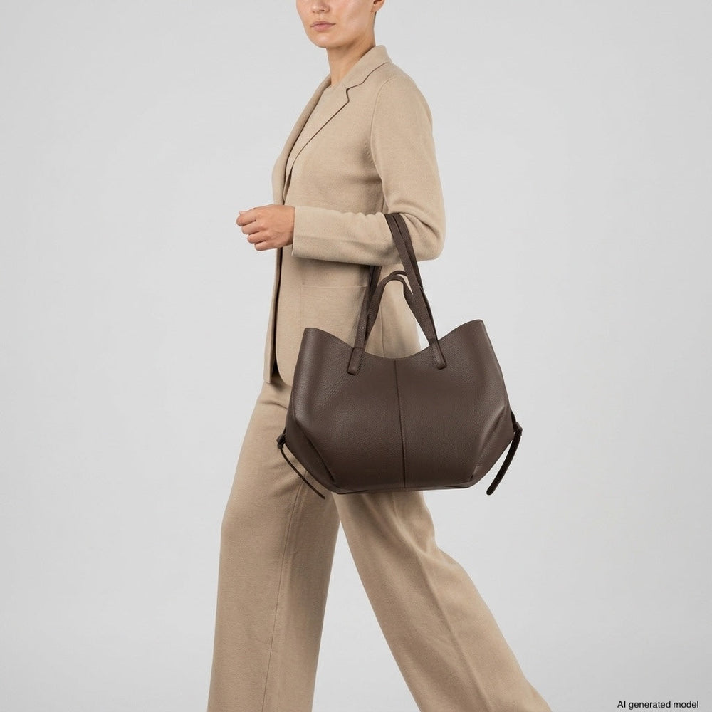 Italian Full-Grain Leather Tote Bag | Piacenza from KADOU Boutique
